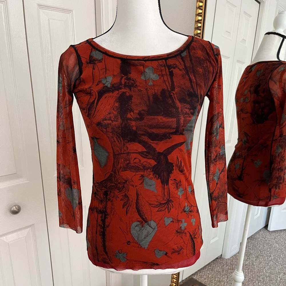 Sheer Red Graphic Long-Sleeve Women's Top - Picture 9 of 11